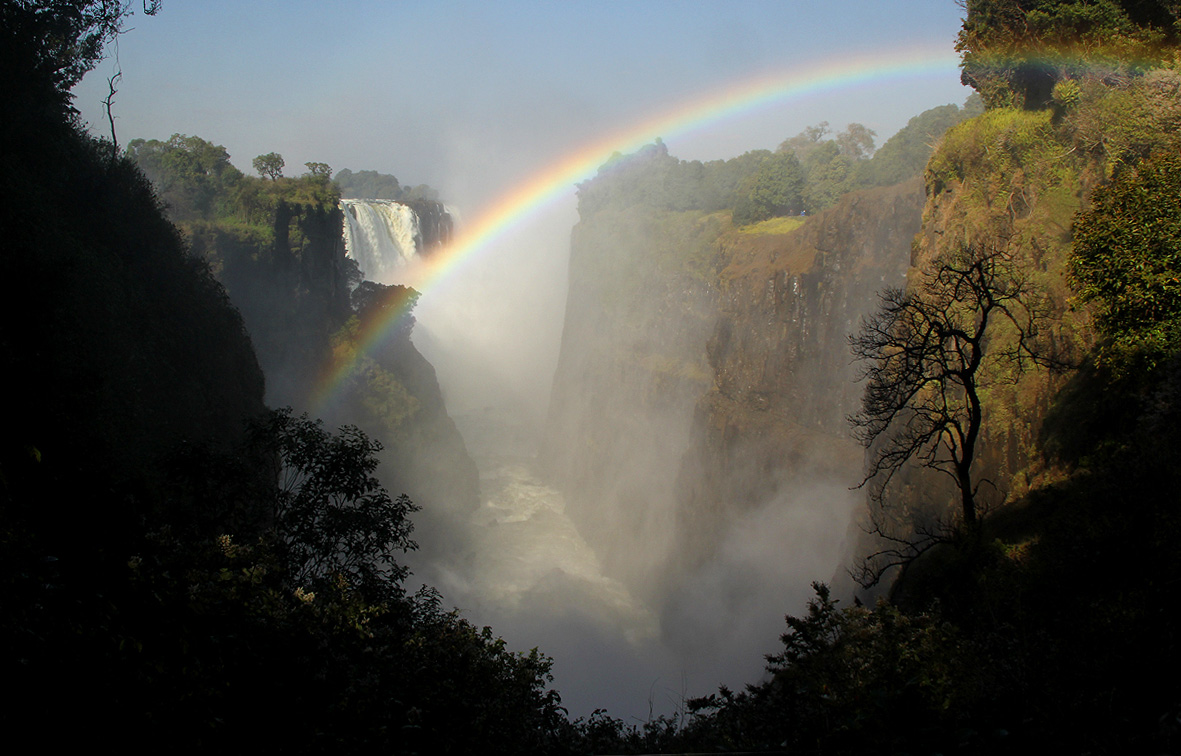 The Falls from the Gorge Viewpoint at Devil's Cataract.